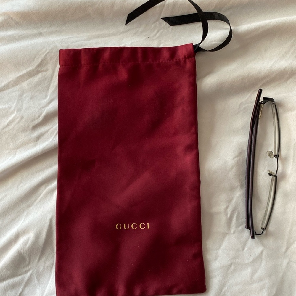 Gucci glasses case dust bag